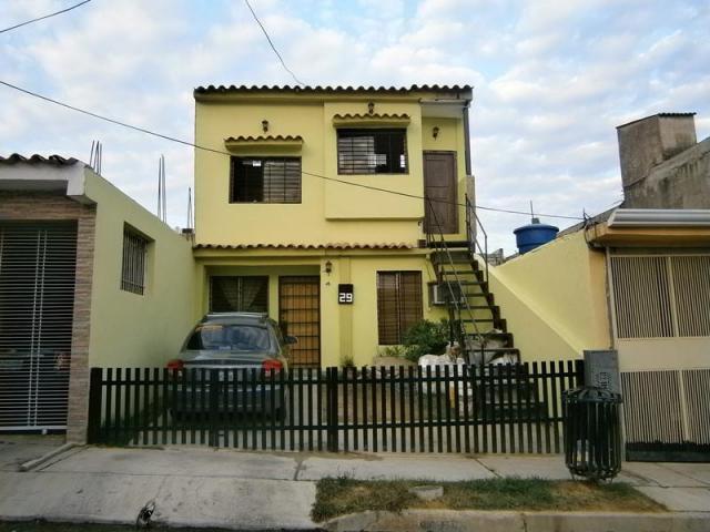Casa en venta en La Esmeralda San Diego 5 hab 2 baños 126 mts